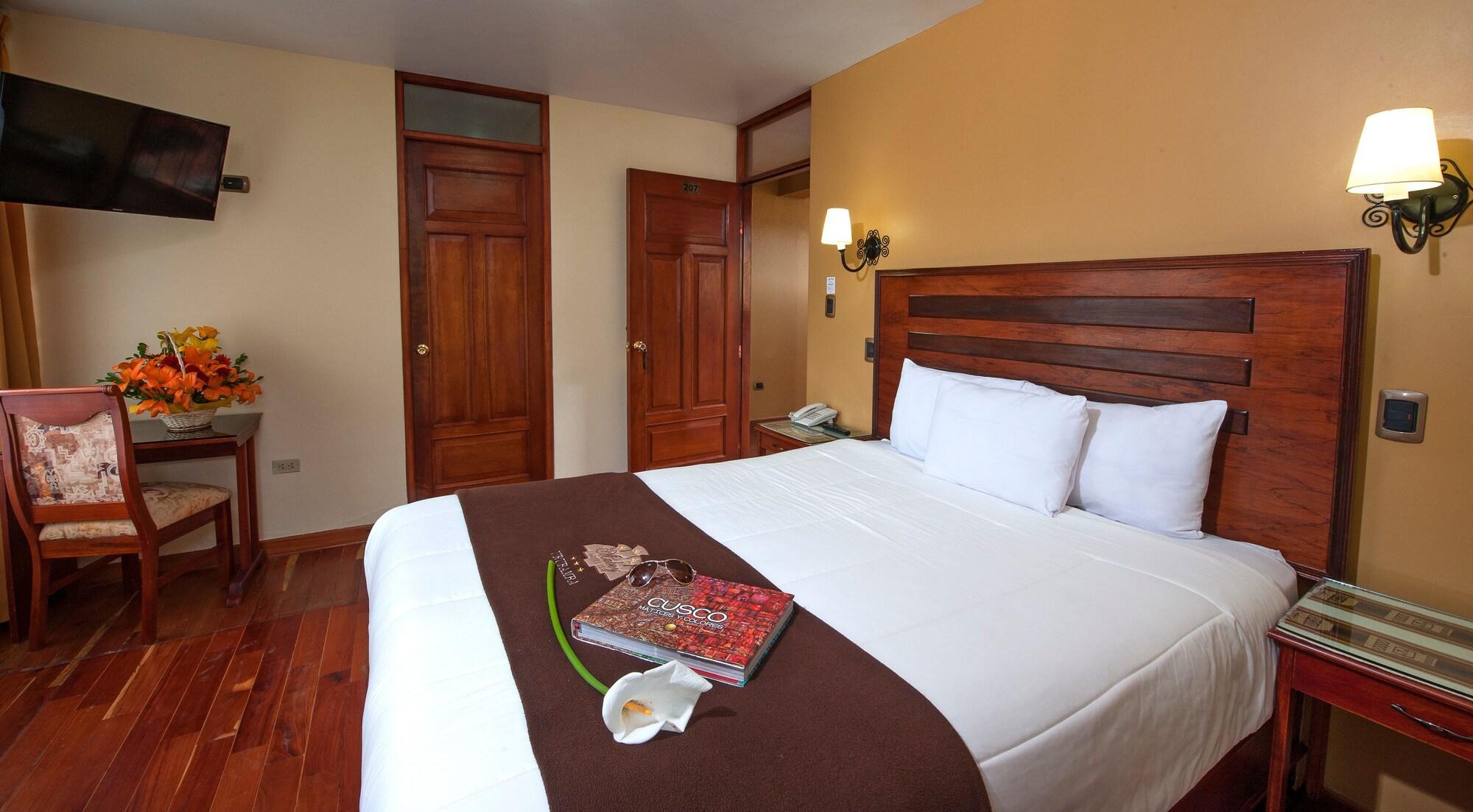 Hotel Mabey Урубамба Экстерьер фото