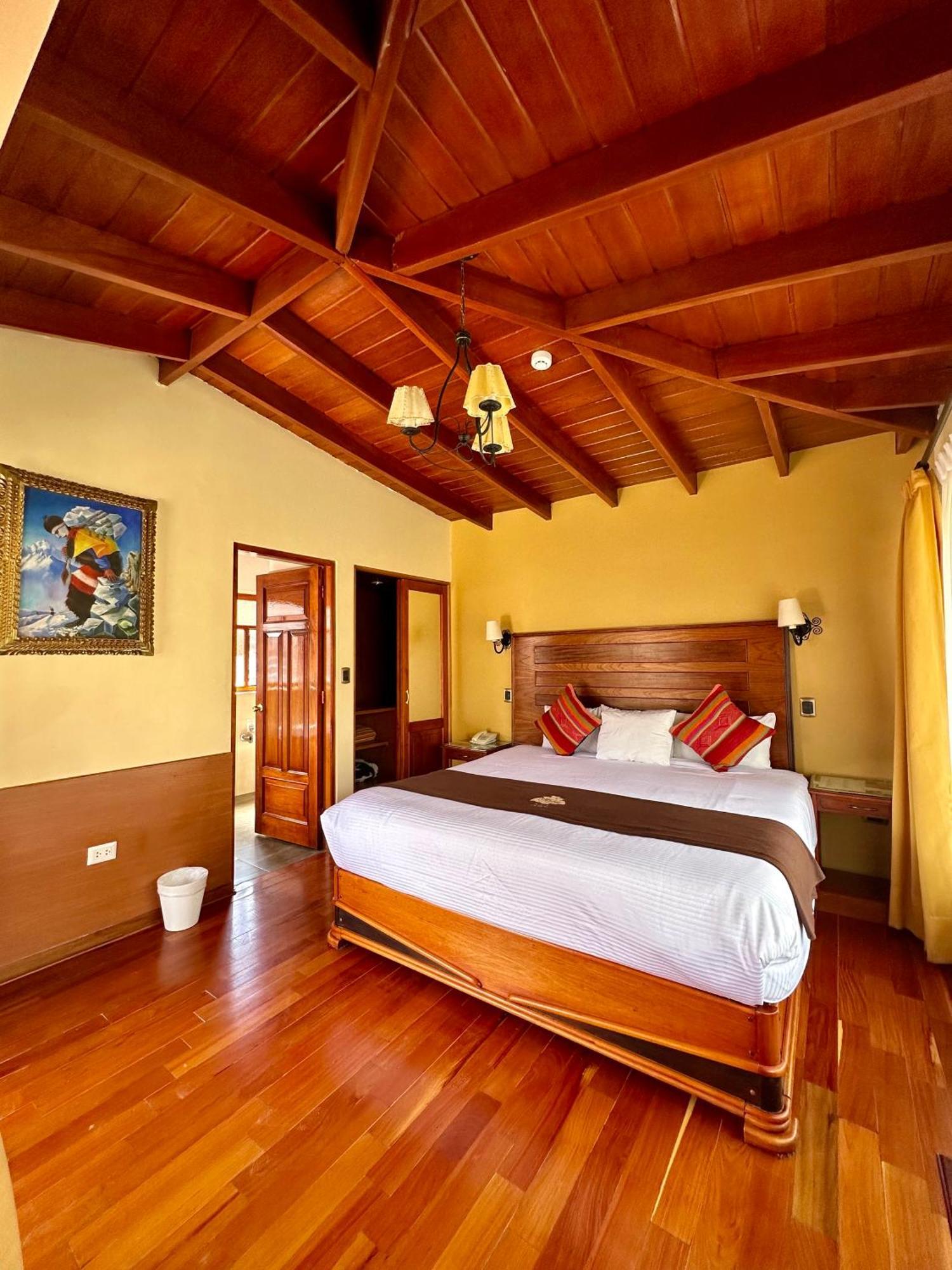 Hotel Mabey Урубамба Экстерьер фото